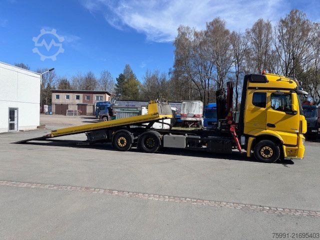 Autómentő MERCEDES-BENZ Actros 4 Abschleppwagen mit Kran