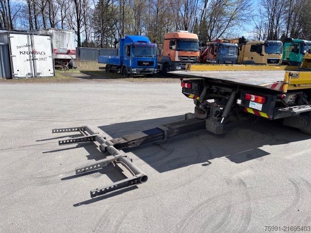 Autómentő MERCEDES-BENZ Actros 4 Abschleppwagen mit Kran