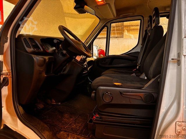 Autómentő MERCEDES-BENZ Actros 4 Abschleppwagen mit Kran