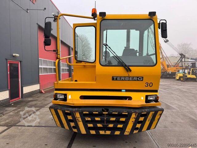 Terminal tractor Terberg YT 222