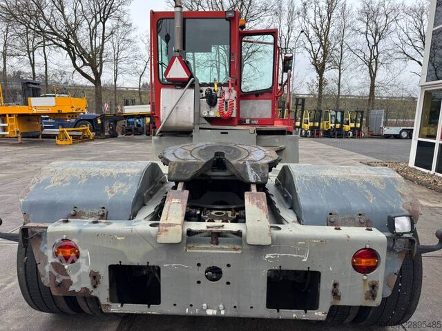 Tractor terminal Terberg YT 182