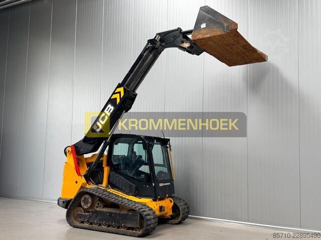 încărcător pe șenile JCB 3TS-8T Teleskid