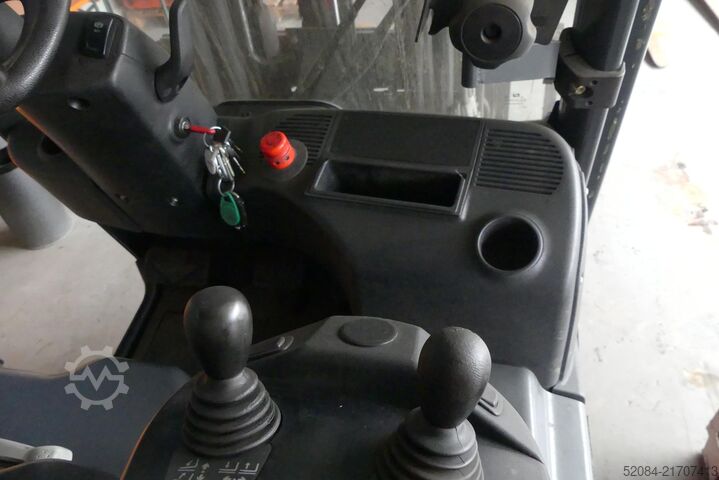 Linde elektromos targoncá Linde 