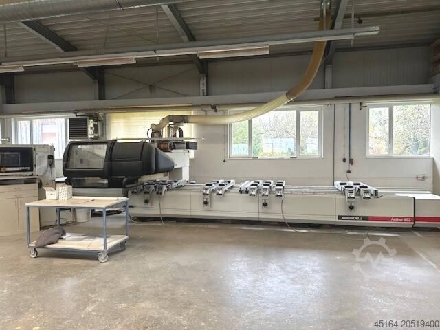 CNC machining center Morbidelli Author 853