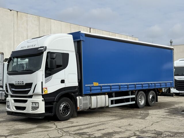 LKW mit Pritsche & Plane Iveco STRALIS 460