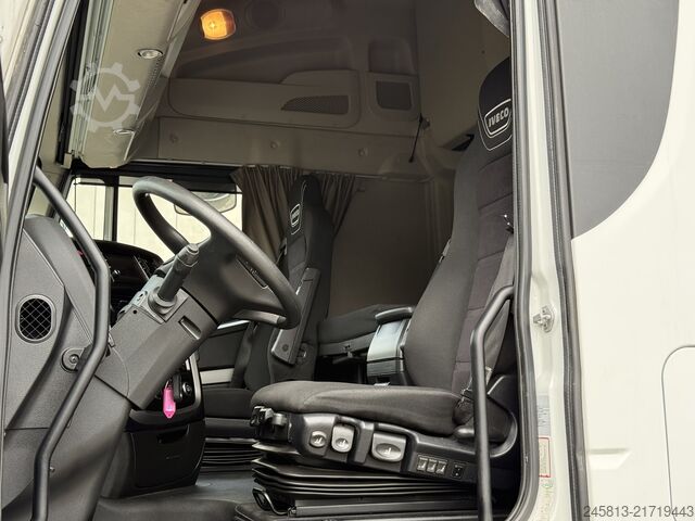LKW mit Pritsche & Plane Iveco STRALIS 460