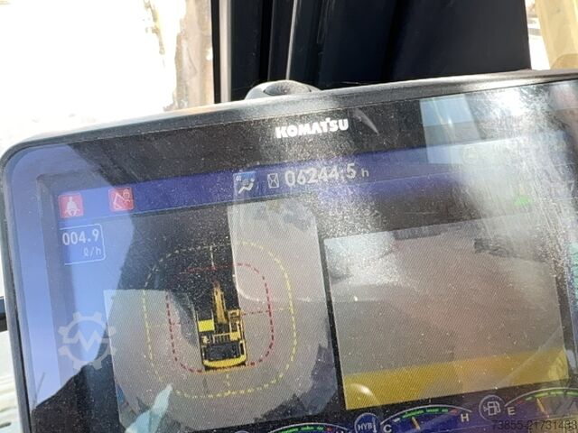 Pásový bagr Komatsu HB215LC-3