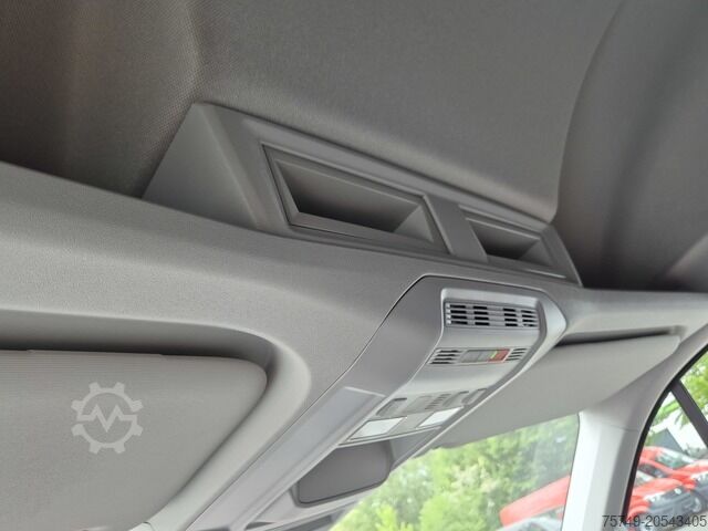 Panelová dodávka Volkswagen Crafter 35 Maxi L5H3 Extralang Kamera