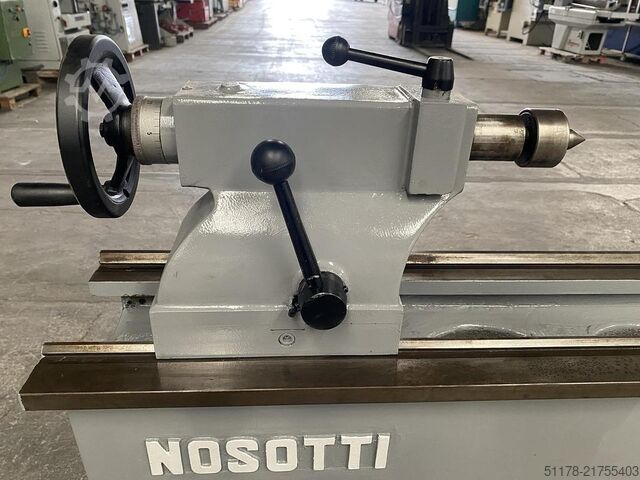Nosotti T200/1500 gebruikte draaibank voor metaalbewerking compleet met accessoires Nosotti T200/1500