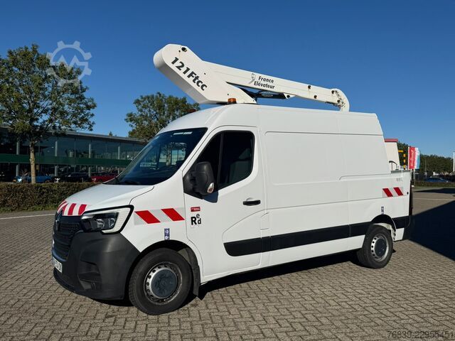 Renault Master France elevateur 121FT