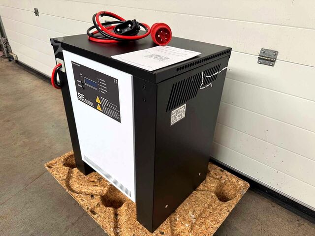 Chargeur pour chariot élévateur électrique TCE 80V