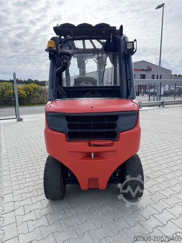 Diesel vorkheftruck Linde H30D-02