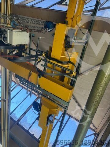 Krananlage L-1046 cm, 1000 kg Tragfähigkeit, inklusive Hebezeug. Suwnica  L-1046cm 1000kg