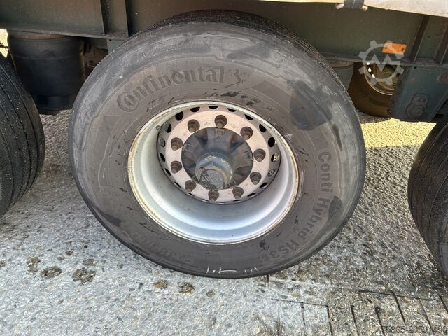 Presenninger, der kan skubbes Burg BPO 12-27 / Curtianside Trailer / BPW Drum / NL...