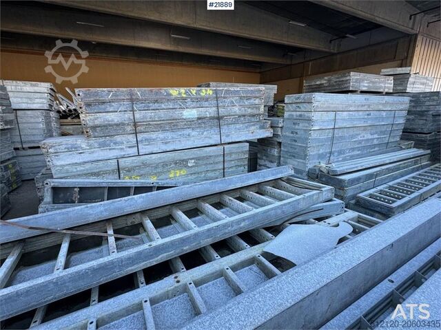 Machine de chantier Hunnebeck Forskaling