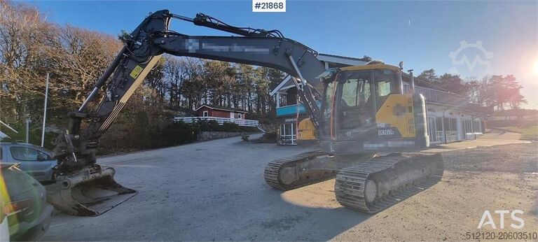 Koparka gąsienicowa Volvo ECR235 EL excavator w/ digging bucket, sanding buc