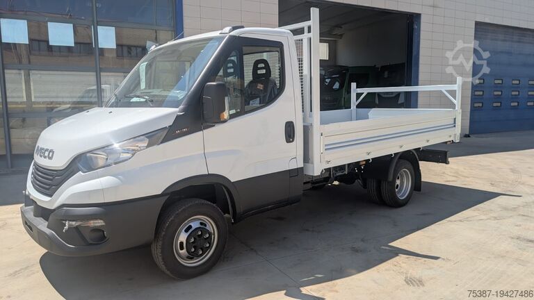Uzavřená dodávka IVECO Daily 35