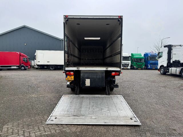 Standard-SZM Volvo FM 330 2018 i-Shift + 1AS CITY-TRAILER 2009