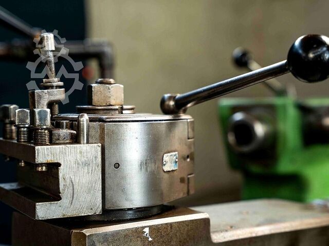 Tornio centrale Böhringer D490