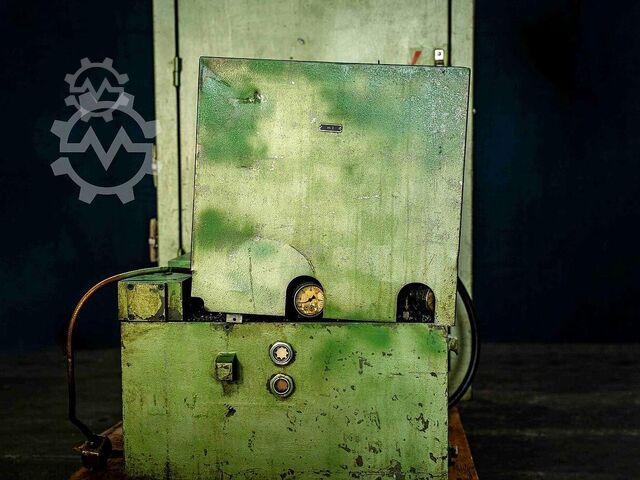 Tornio centrale Böhringer D490