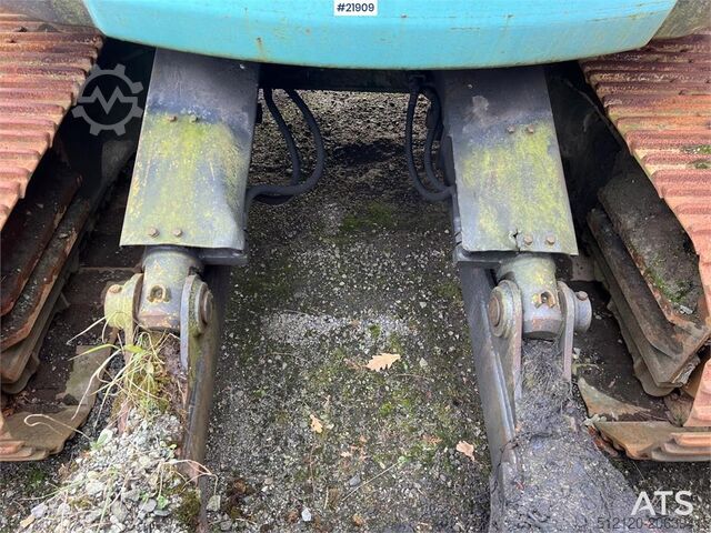 Gravemaskine med larvebånd Kobelco sk135SRLC w/ sanding bucket and digging bucket