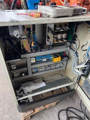 Robô industrial Yaskawa Motoman HP6 NX100
