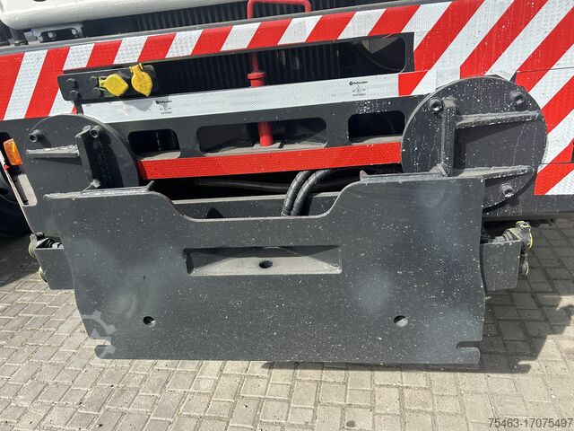 Trator de reboque CVS Ferrari TT2516