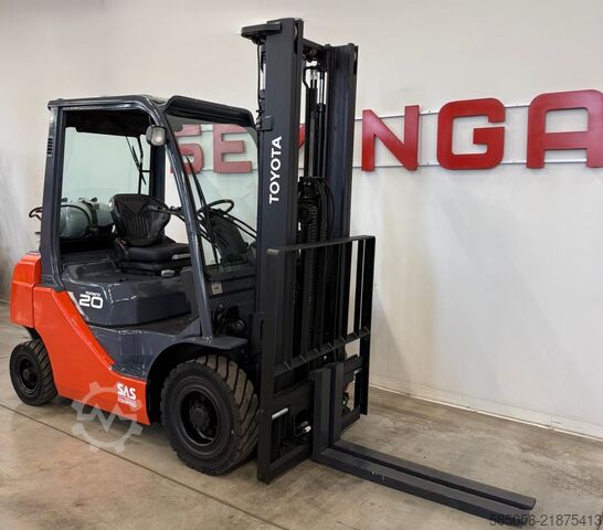 Gaffeltruck Toyota 11153 - 02-8FGF20