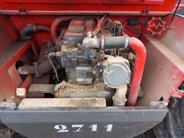 Roterande teleskoplastare Manitou MRT1742