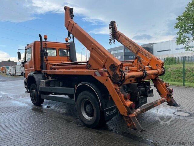 Skip truck Mercedes-Benz 1828 Atego 4x4 Meiller Euro3