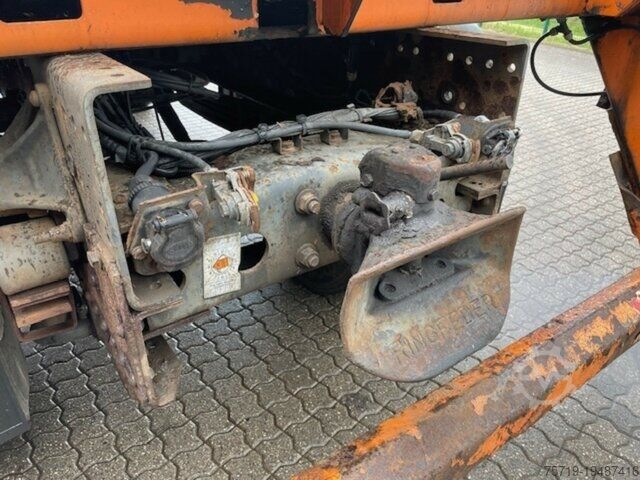 Skip truck Mercedes-Benz 1828 Atego 4x4 Meiller Euro3