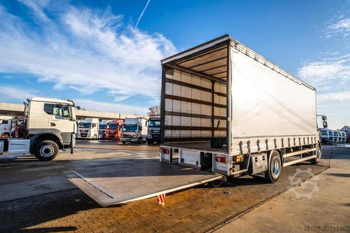 Bâche DAF LF 55.250