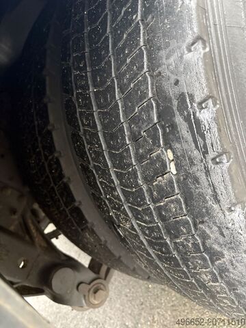 Camion plateau Renault premium 370 DXi