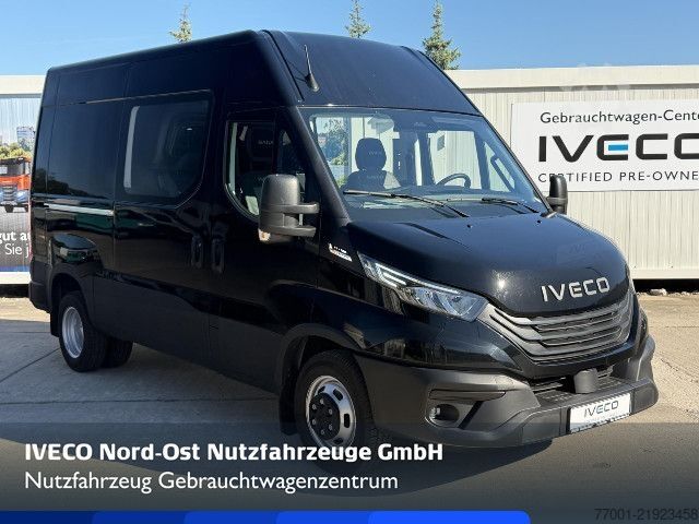 Furgon blaszak IVECO 35C18HA8CRV/P 5-Sitzer / LED / AHK