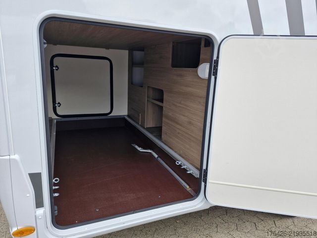 Polointegrovaný obytný vůz CARADO T 447 +pro+ Paket*TV Paket*Hubbett*
