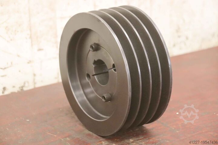 Poulie pour courroie trapézoïdale à 4 gorges Guss** SPB 197-4 (17 mm)