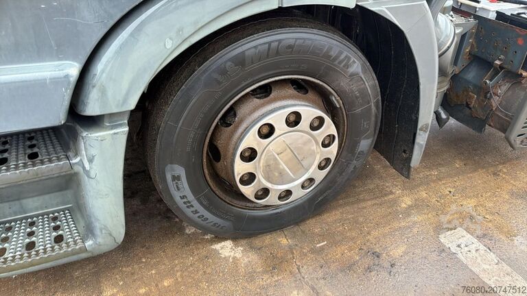 Châssis cabine Iveco Stralis 430 (6X2 / AIRCO)