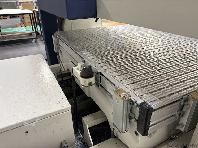 Bearbeitungszentrum Morbidelli M400 F