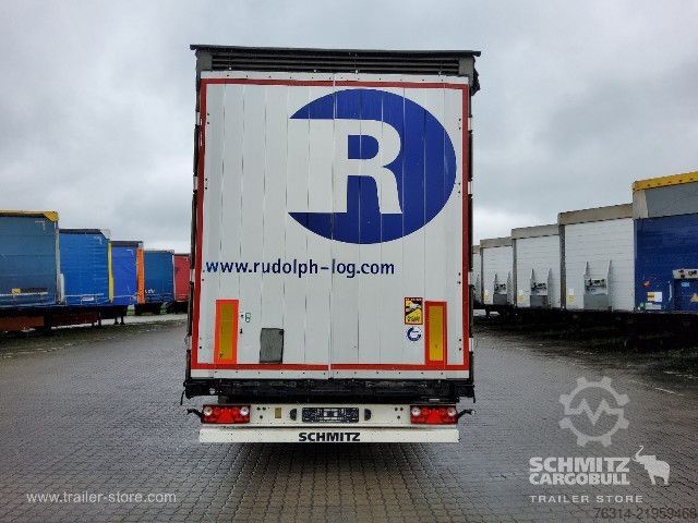 Semi-remorque bâchée Schmitz Cargobull Curtainsider Mega Getränke