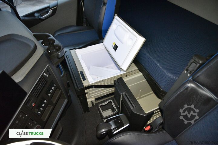 τυπική μονάδα τράκτορα VOLVO FH 460 Globetrotter XL Varios i-Save