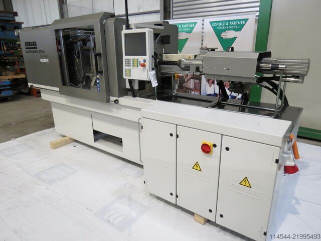 Macchina per stampaggio a iniezione ARBURG A 470 H (S&P 3796)