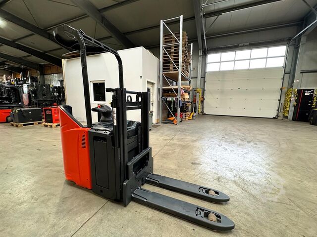 44/2023 onderhoud + keuring volgens UVV 03/2027 Linde D12H Linde D12 HP SP