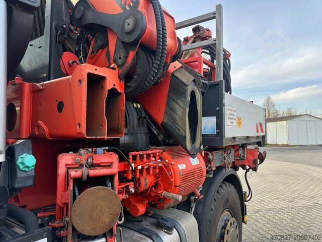 Platós teherautó UNIMOG U 500 / Palfinger PK 23000 / Personenkorb/ Winde