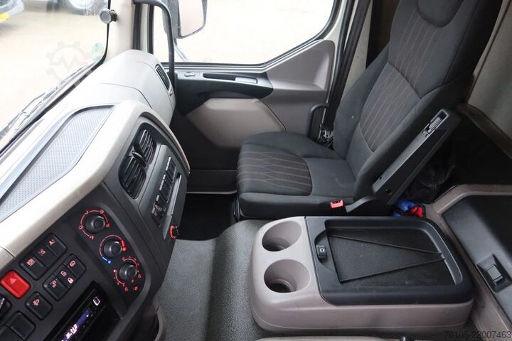Resväska DAF LF 290 Bak+Klep Dhollandia 2500 KG