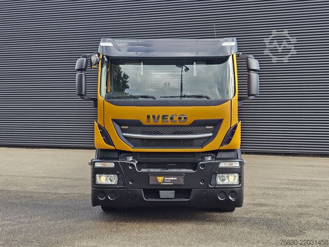 Fourgon porte-voitures Iveco AD320S42 8x2 / RETARDER / WINCH / AUTO-TRANSPORTER