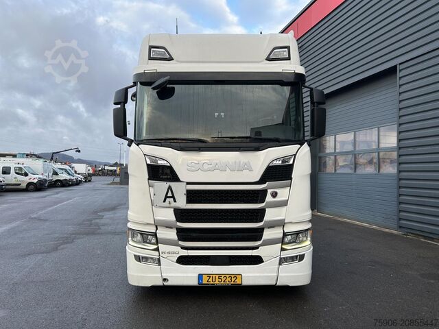 Standard tractor unit Scania R