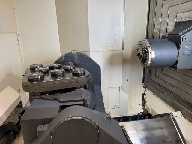 CNC machining center - universal Deckel Maho DMC 80 U
