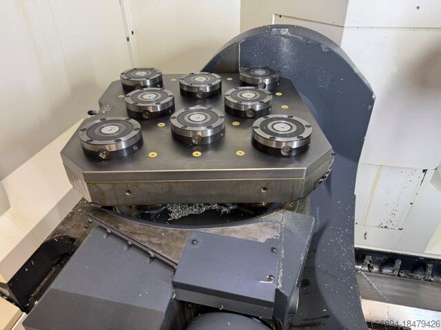 CNC machining center - universal Deckel Maho DMC 80 U