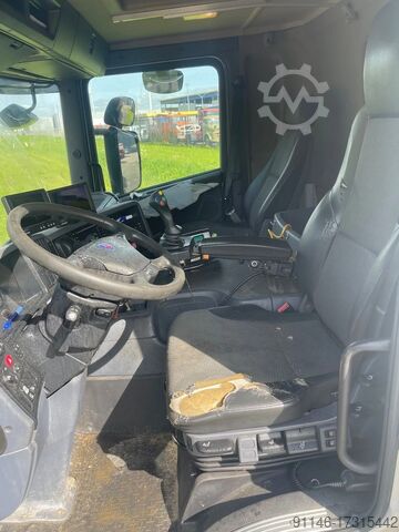 Vuilniswagen Scania P280