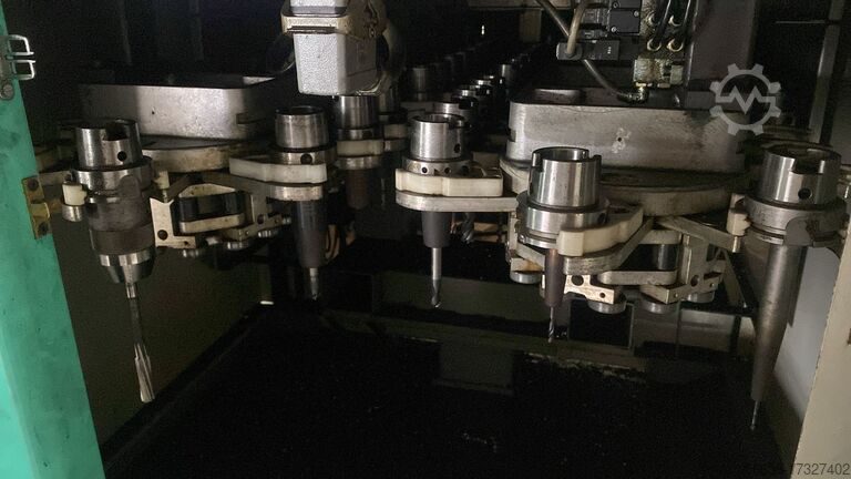 5-axlig CNC-bearbetningscenter DMU 70 V IKZ 60 fach wkz wechsler